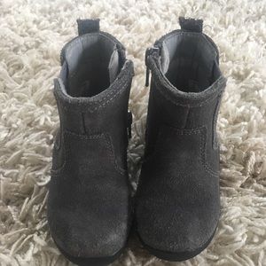 Stride Rite grey suede booties